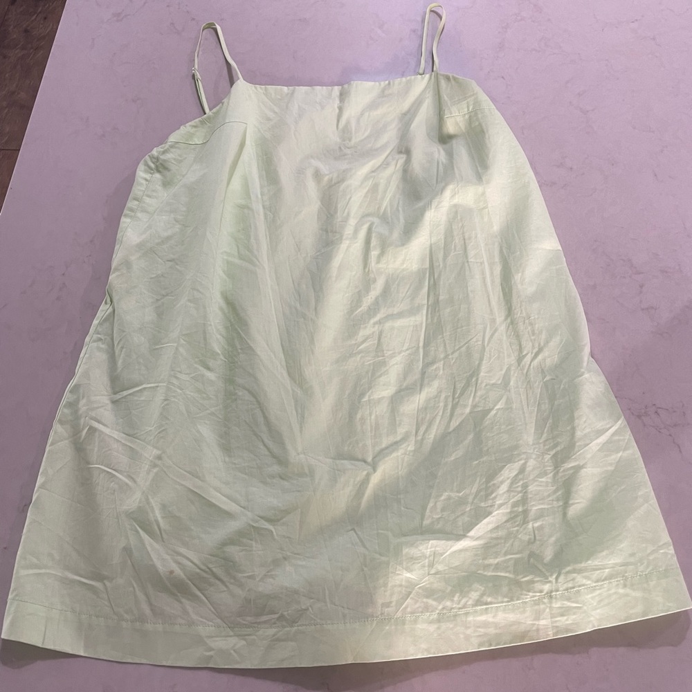 Zara green mini dress with shorts -Size Large